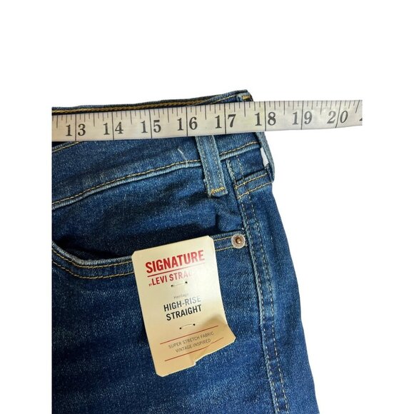 Levi Strauss Signature High Rise Straight Women's Jeans - Picture 4 of 6